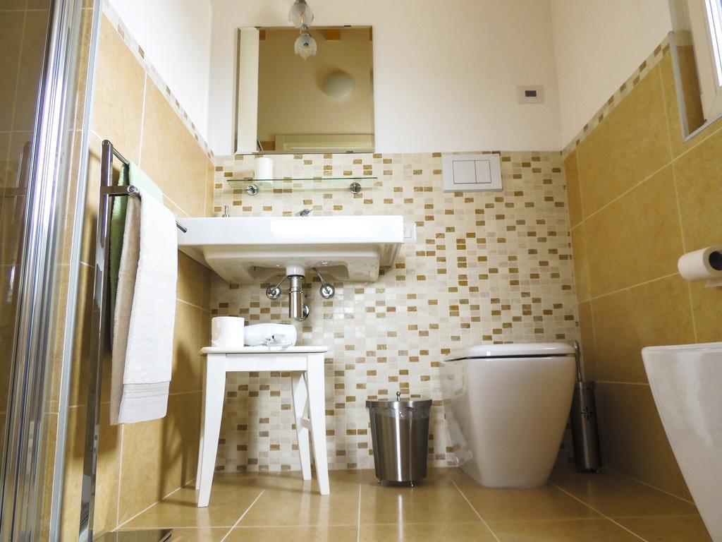B&B Il Riccio Costermano Eksteriør billede