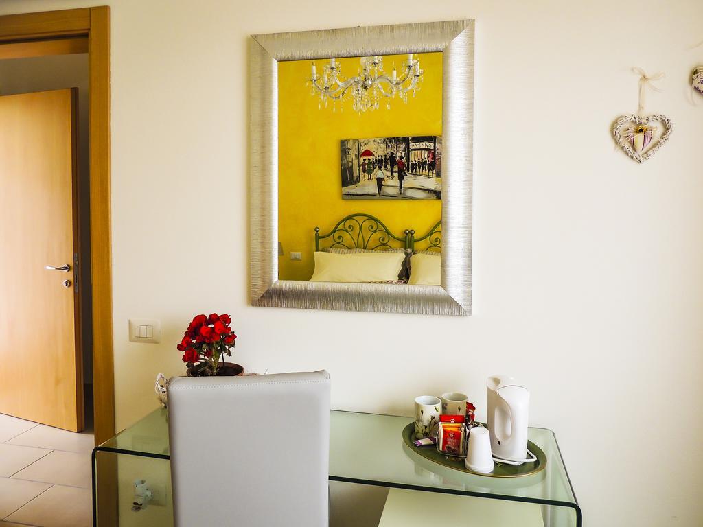 B&B Il Riccio Costermano Eksteriør billede