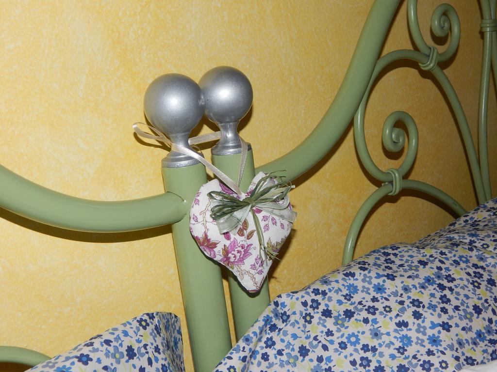 B&B Il Riccio Costermano Eksteriør billede